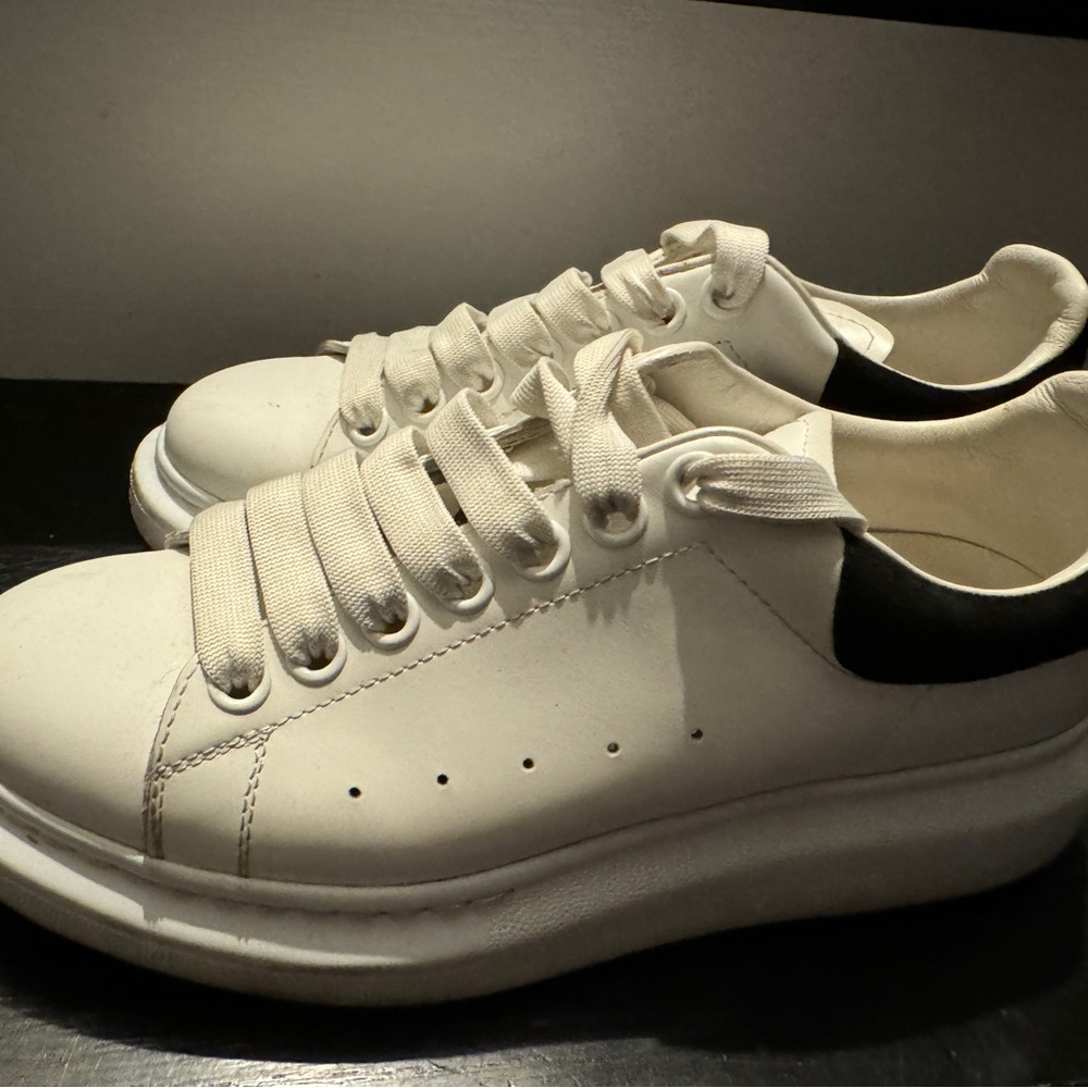 Alexander McQueen Oversize Sneakers